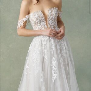 Justin Alexander Fabiola Wedding Dress